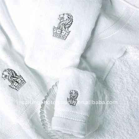 Luxury Towels on Luxury Ritz Carlton Hotel Towel Comfortable Towel View Luxury Spa