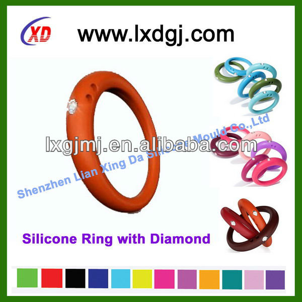 Wedding Anniversary Gifts / Fashion Silicone Ring with Diamond Wedding Anniversary Gifts / Fashion Silicone Ring with Diamond