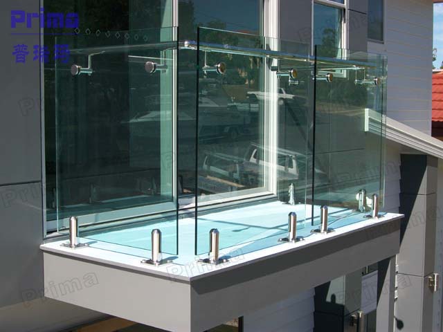 Balcony railing glass images.