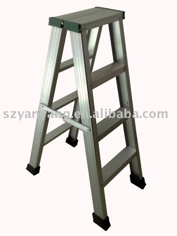 Aluminum Step Ladder