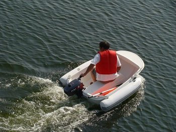 Small Dinghy 1.6m Fiberglass Fishing Boat - Buy Fiberglass Pleasure 