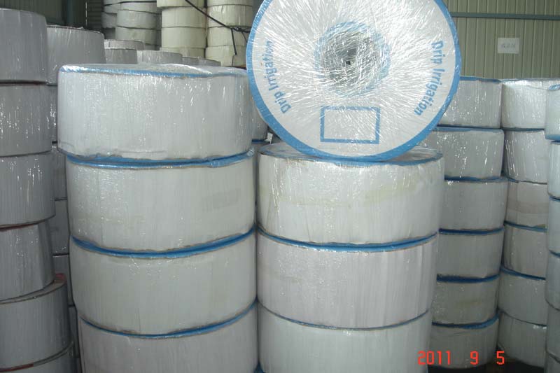 tape with double white line > agricultural micro irrigation plastic greenhouse plastic tape tape with double white line > agricultural micro irrigation plastic greenhouse plastic tape