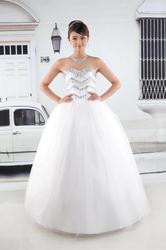 A-line Wonderful Expensive Swarovski Crystals Wedding Dress white color fachine dress(China (Mainland))