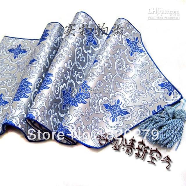 1PCS Luxury Chinese Blue-and-White Porcelain Bookmark With Tassel Souvenir Gift 1PCS Luxury Chinese Blue-and-White Porcelain Bookmark With Tassel Souvenir Gift