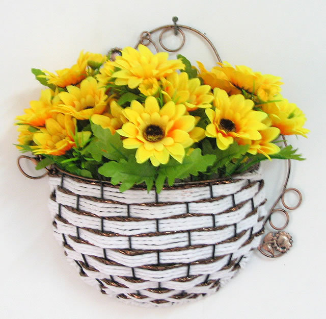 modern fashion home decoration rattan  iron wall vase flowers in