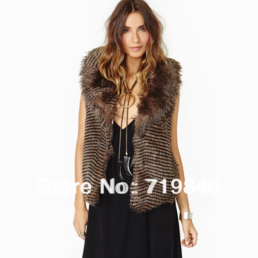 http://i01.i.aliimg.com/wsphoto/v0/1165290197/2013-Women-s-fashion-stripe-sleeveless-turn-down-collar-fur-vest-080289.jpg