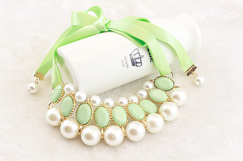 Free shipping 2014 NEW Spring Fashion Resin and Ribbon Pearls Chunky ...
