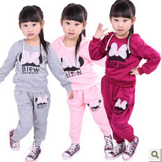 http://i01.i.aliimg.com/wsphoto/v0/1184681565/Retail-1-pcs-children-s-sports-suits-girl-spring-long-sleeve-cartoon-cotton-clothing-set-Free.jpg_350x350.jpg