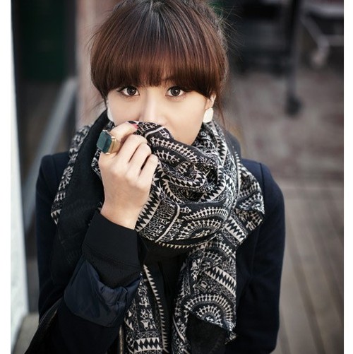 Chic Ways To Tie A Scarf That Will Make You Look Outstanding This Winter - 94