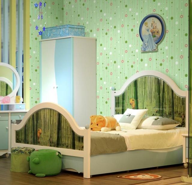 Child bedroom wallpa