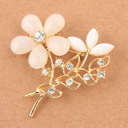 Fashion High Quality Exquisite Beautiful Elegant brooch Women Flower bouquet Brooch pins wholesale