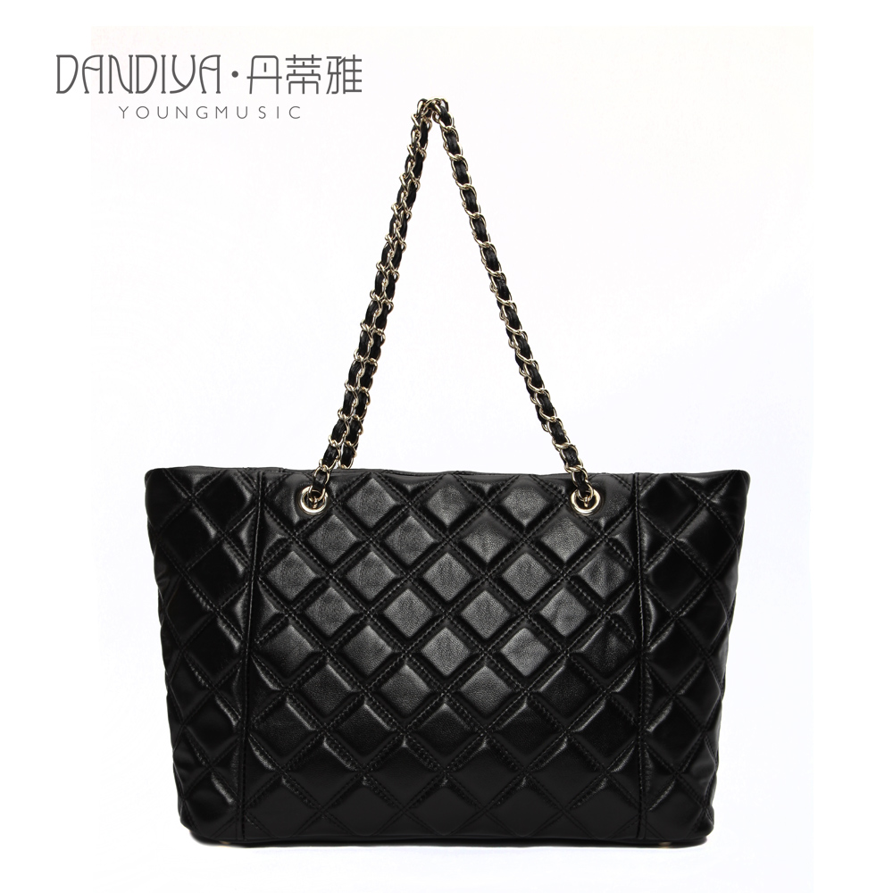 Free shipping new 2013 women s handbag classic plaid chain sheepskin bag OL outfit one shoulder