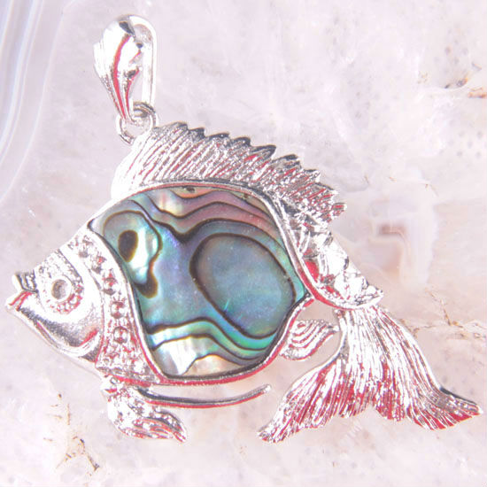 Free Shipping Fashion Jewelry fish New Zealand Abalone Shell Pendant ...