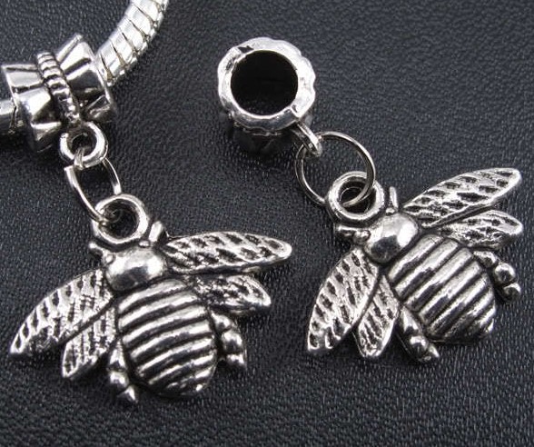 Wholesale Fashion Vintage Silver Cute Honey Bee Charms Pendant DIY Jewelry Findings Free Shipping 100pcs 28