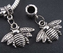 Wholesale Fashion  Vintage Silver Cute Honey Bee Charms Pendant  DIY Jewelry Findings Free Shipping 100pcs 28*22mm Z1161