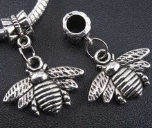 Wholesale Fashion Vintage Silver Cute Honey Bee Charms Pendant DIY Jewelry Findings Free Shipping 100pcs 28