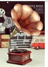 Old fashioned recording machine graphophone vintage Large model decoration photography props vinyl
