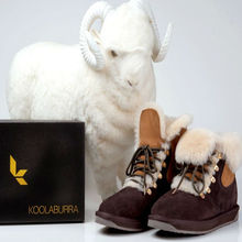 Fashion genuine leather winter boots thermal boots wool one piece women’s plush snow boots shoes