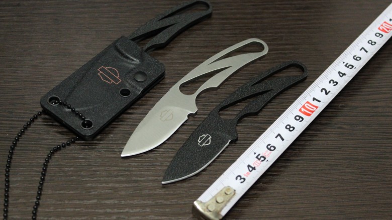 2pcs lot 13212 440C Practical Pocket Survival Knife Hunting Camping outdoor Gift Knife Free shipping