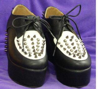 Spring new European and American punk style rivet element wind hedgehog shoes shoes flat shoes