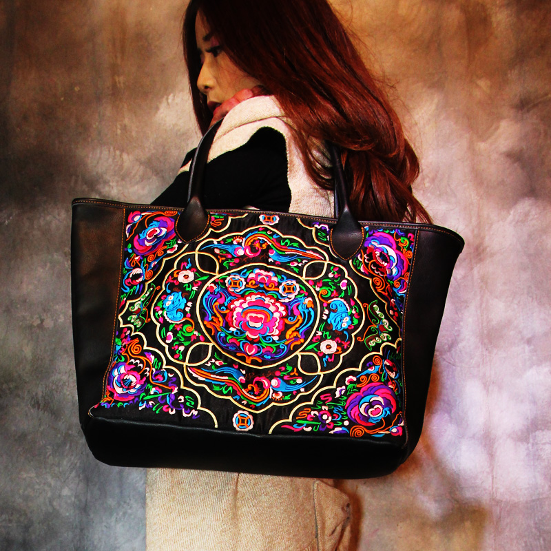 National trend vintage embroidered the first layer of genuine leather shoulder bag handmade free shipping