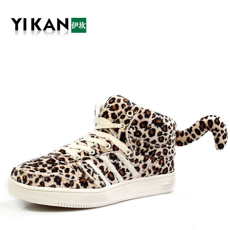 Fashion leopard print women s hip hop fashion thermal lovers skateboarding shoes