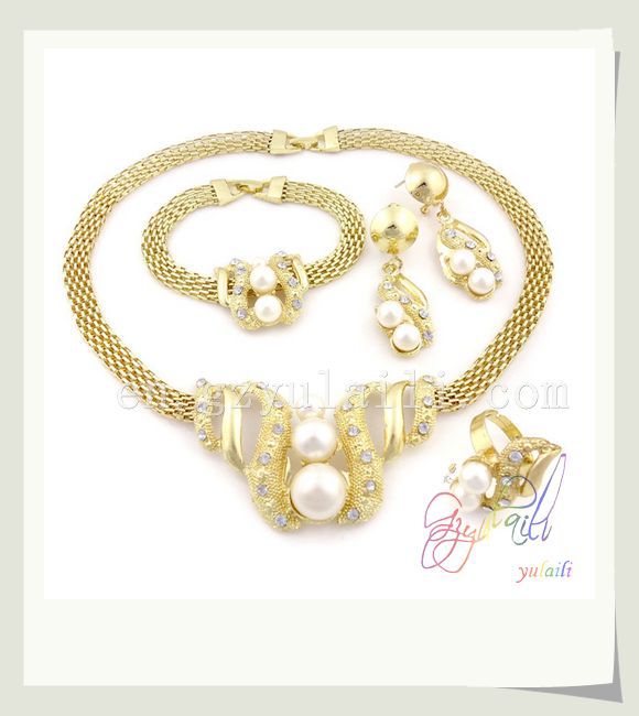 Big-imitation-pearl-fashion-jewelry-sets-Gaudy-bride-custom-jewelry ...