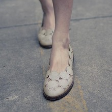 Free shipping 2014 sweet new shoes hollow leather shoes women flat heel pad casual shoes shallow