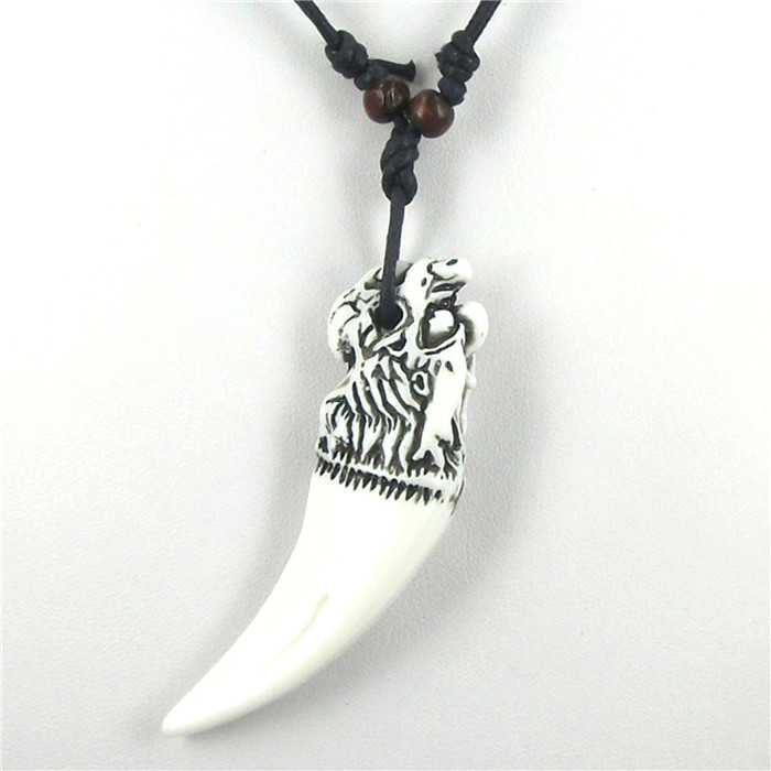 1pcs Tibetan white Yak bone carving Crescent Eagle totem pendant necklace Jewelry free shipping