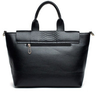 HOT SALE Woman s bag New Fashion Snakeskin Stria Shoulder Bag Women Messenger Bags Women Designer