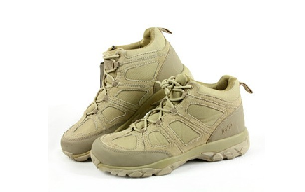 Genuine US Special Forces Men In Camouflage Desert Tactical Boots