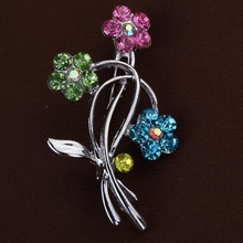 Ladies Flower Rhinestone Colored Crystal Silver Colour Brooch Broach Gift