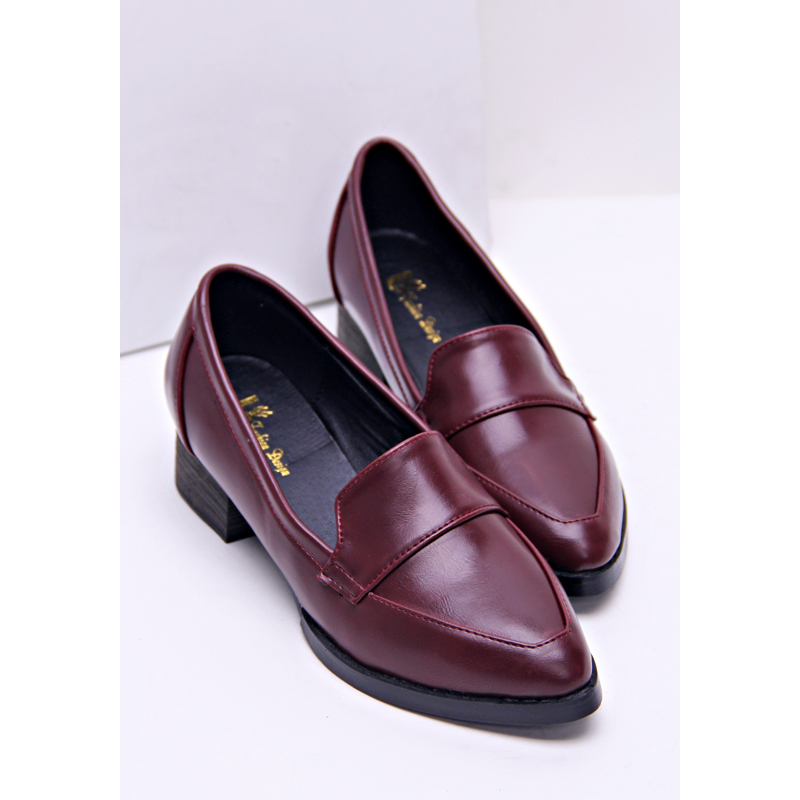 Fashion british style vintage pointed toe shoes low heeled medium hells female low top small leather