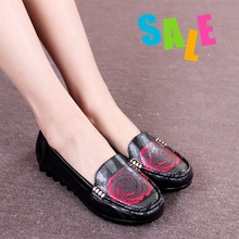 Spring and autumn flower full genuine leather women’s single shoes flat soft slip-resistant outsole casual shoes plus size