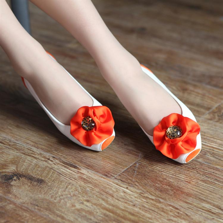 Sweet soft 2013 shallow mouth flat bottomed single shoes flower shoes flat heel gommini loafers female