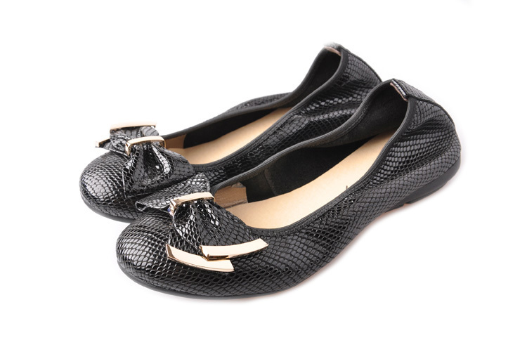  women s shoes flat round toe shallow mouth single flower genuine leather mother 