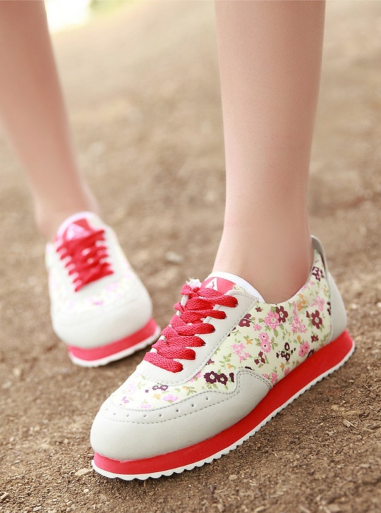 2013 flats casual shoes sport shoes broken flower platform single spring and autumn female 