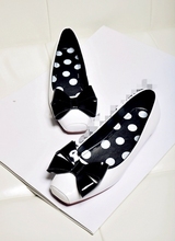 2014 spring sweet genuine leather japanned leather square toe low-heeled shoes dot bow cow muscle women’s shoes outsole