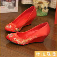 Love for all seasons wedges chinese style cheongsam dress vintage embroidered shoes wedding shoes bridal shoes red
