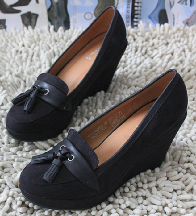 Plus size shoes round toe velvet wedges platform fashion tassel women s platform shoes single shoes