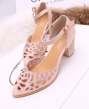 2014 summer silks and satins handmade embroidery carved pointed toe thick heel sandals hasp cutout shoes
