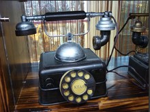 Old fashioned antique telephone model retro finishing decoration vintage iron decoration props