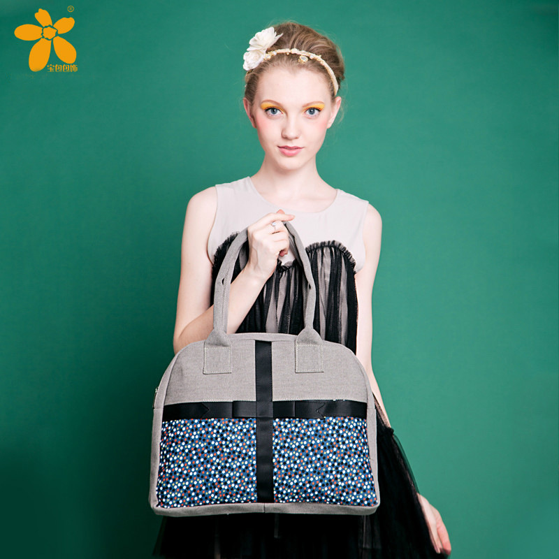 2014 Fashion Summer Country Style Fabric Woman Messenger bag Exquisite Applique Lady Handbag Cute Shopping bag