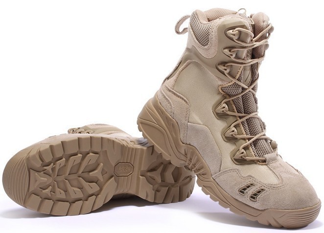 Genuine US Special Forces Men In Camouflage Desert Tactical Boots