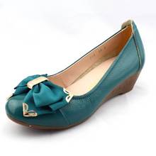Spring fashion women s shoes genuine leather shoes flat cowhide work shoes mother large size 