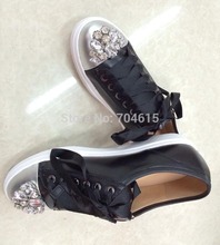 2014 new model free shipping womens patent leather brand white black color flat lace up crystal