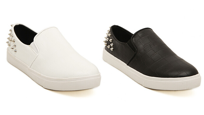 Women casual loafers spring leather flats rivets shoes black white size 35 39 7650