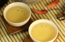 2012 year 200g original yunnan tributed puer tea weight lose pu erh pu er needle Sheng