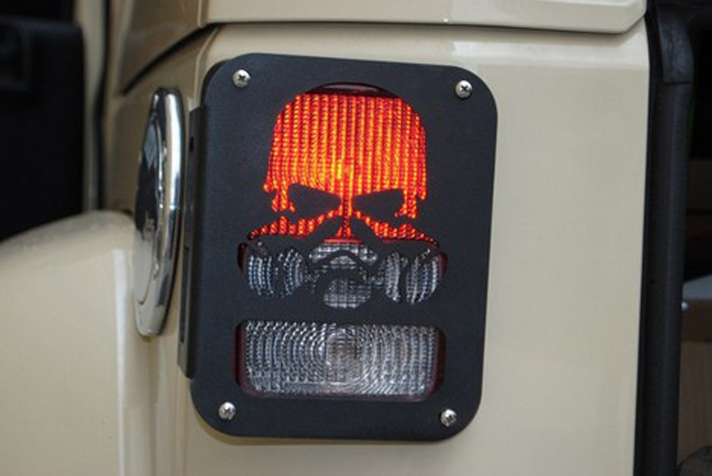 RUBIKONG - Pagina 2 Free-Shipping-Metal-Tail-Light-Skull-Guards-Cover-w-Hardware-Darth-vader-for-font-b-Jeep