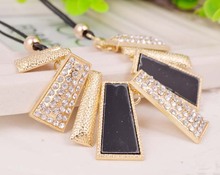 New 2014 Fashion Indian Elegant jewlery 5 color metal Rhinestone Leather Choker Collar Necklace for women